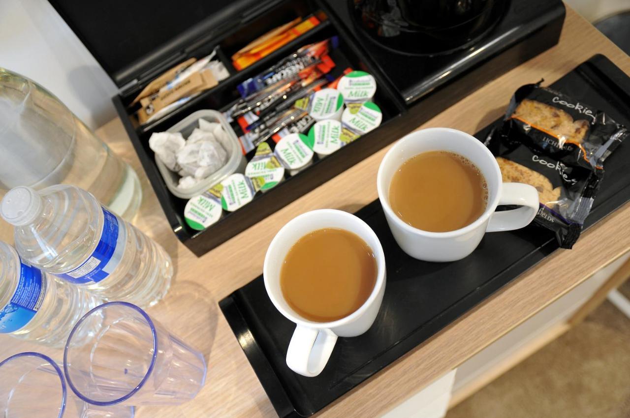 แอปเปิ้ล ทรี เพลส บีแอนด์บี Bed & Breakfast Tadley ภายนอก รูปภาพ
