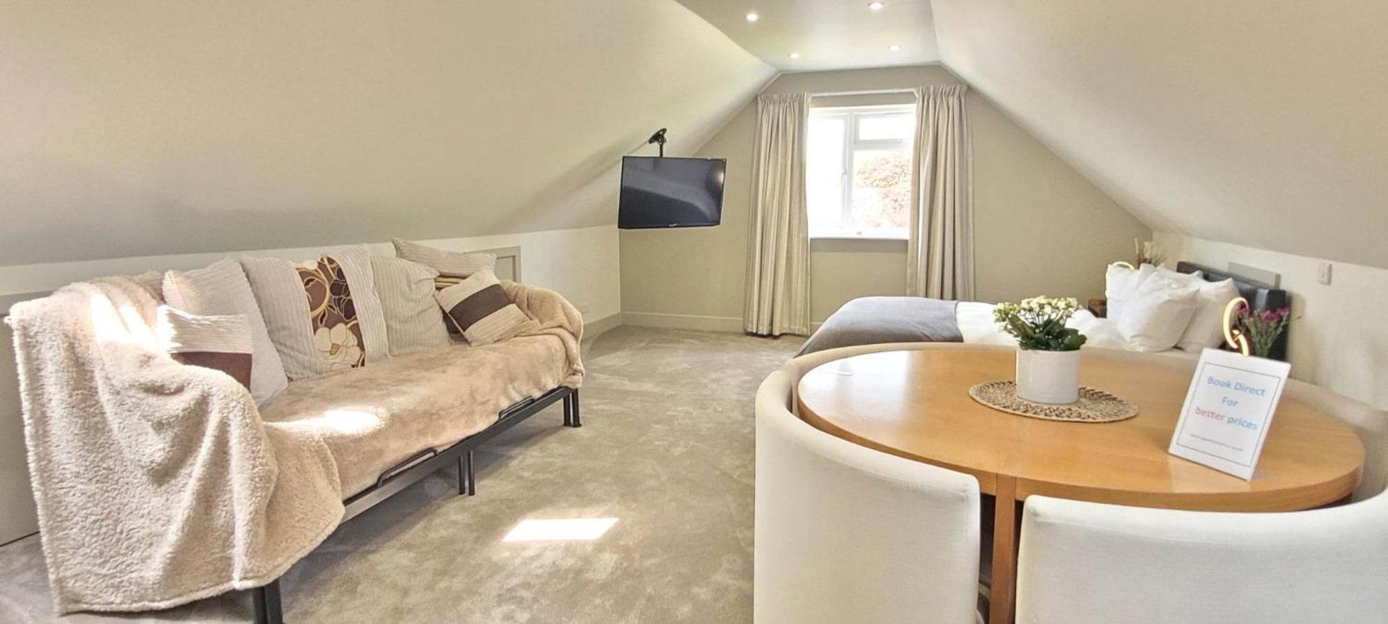 แอปเปิ้ล ทรี เพลส บีแอนด์บี Bed & Breakfast Tadley ภายนอก รูปภาพ